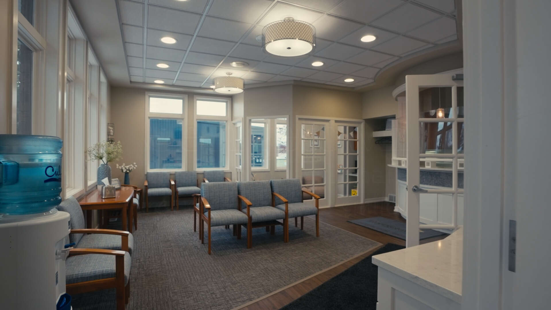 Family And Cosmetic Dentist